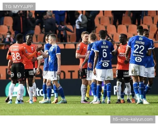 英超球队更重视防守反击站位 丢球后迅速反抢成训练重点