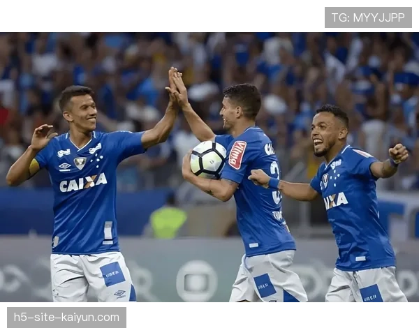 哥伦比亚中场创造力不足 J罗状态恢复程度影响进攻组织 哥伦比亚中场创造力不足 J罗状态恢复程度影响进攻组织